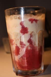 Erdbeer-Tiramisu-Unfall im Glas